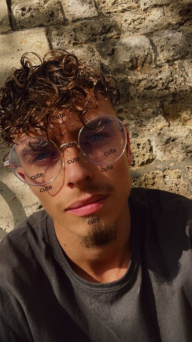 Profil de Larbi